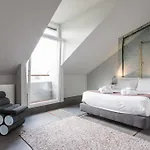 Chiado Arty Flats Апарт-отель Лиссабон