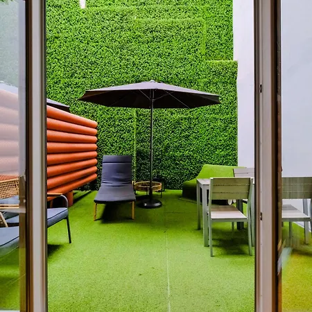 Chiado Arty Flats Aparthotel