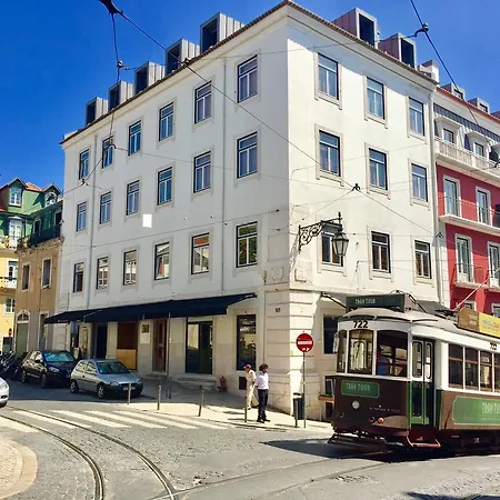 Ξενοδοχείο με διαμερίσματα Chiado Arty Flats