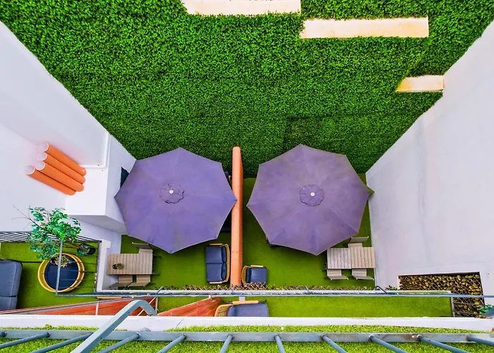 Ξενοδοχείο με διαμερίσματα Chiado Arty Flats