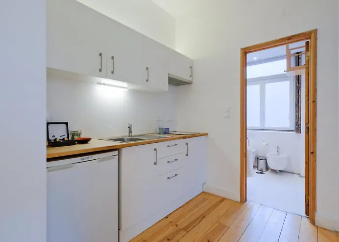 Aparthotel Chiado Arty Flats 4*