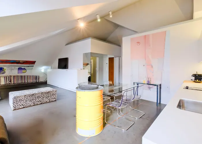 Ξενοδοχείο με διαμερίσματα Chiado Arty Flats