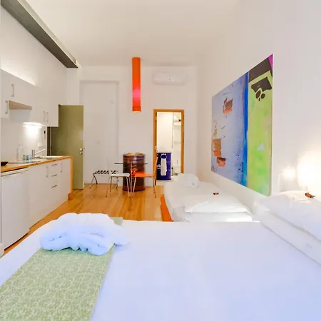 Chiado Arty Flats Apart-hotel