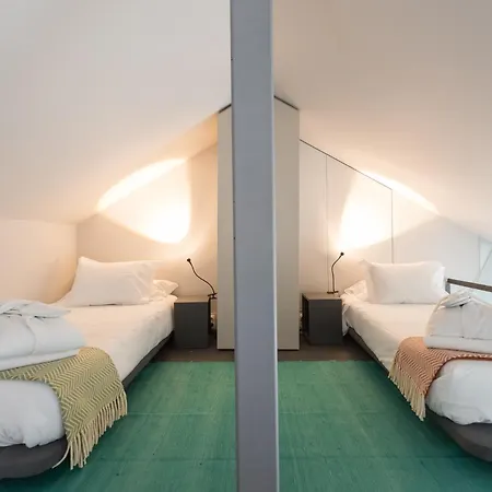 Chiado Arty Flats Apart-hotel 4*