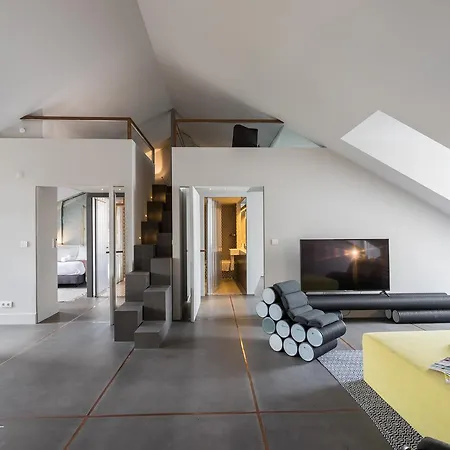 Chiado Arty Flats Lägenhetshotell 4*