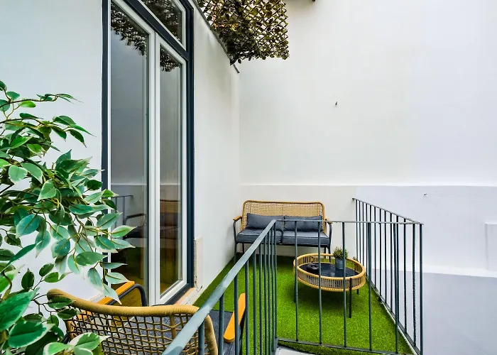 Chiado Arty Flats 4* Lisbona