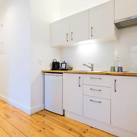 Apart-hotel Chiado Arty Flats 4*