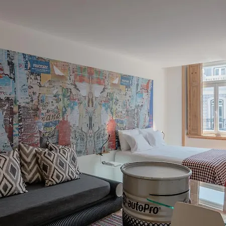 Apartahotel Chiado Arty Flats 4*