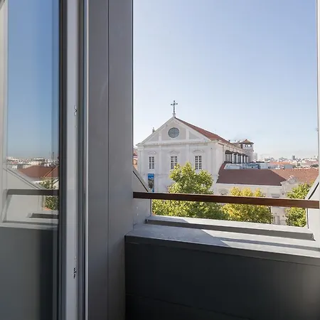Chiado Arty Flats Apartahotel 4*