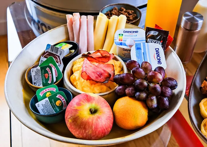 Chiado Arty Flats Апарт-отель Лиссабон