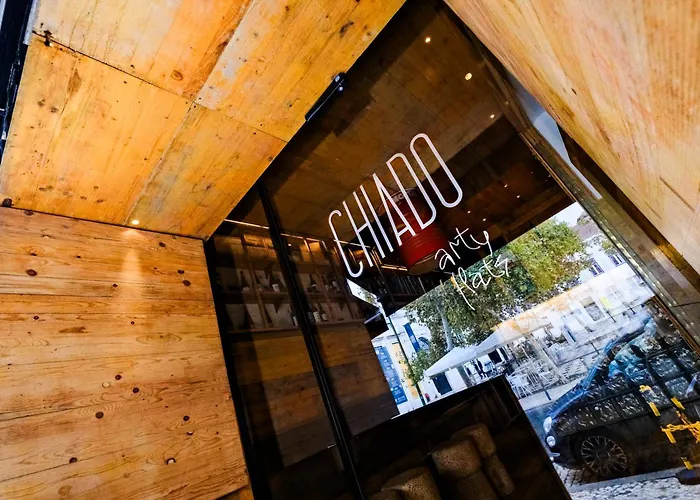 Chiado Arty Flats 4*