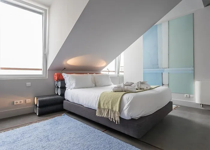 Chiado Arty Flats Лиссабон