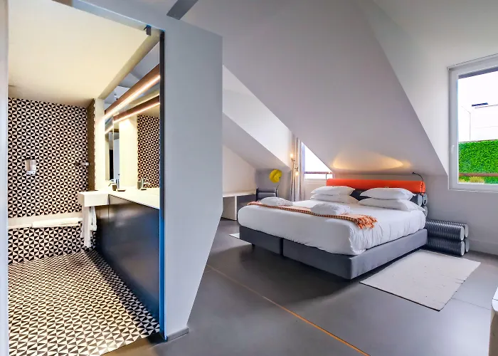 Chiado Arty Flats Апарт-отель Лиссабон