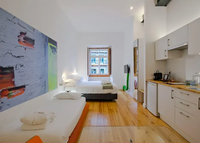 Chiado Arty Flats Апарт-отель Лиссабон
