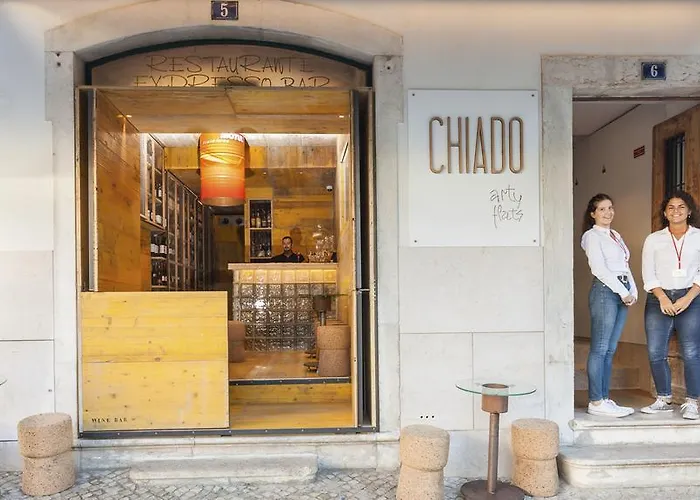 Chiado Arty Flats Апарт-отель